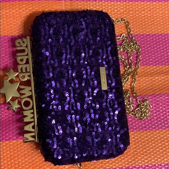 Purple purse - Picture 4 of 4